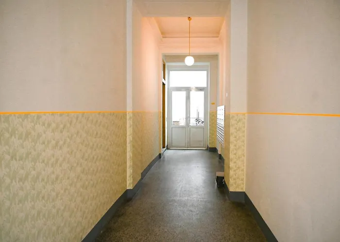 Apartment 2 Bedroom For 6 Near Augarten, Donaukanal&u2 Taborstraße Wien