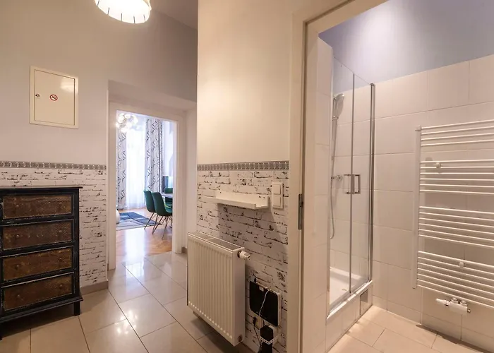 Apartment 2 Bedroom For 6 Near Augarten, Donaukanal&u2 Taborstraße *