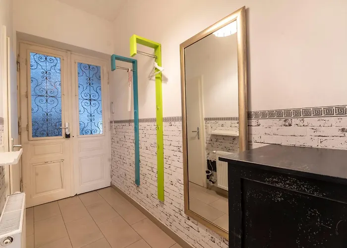 Apartment 2 Bedroom For 6 Near Augarten, Donaukanal&u2 Taborstraße Wien